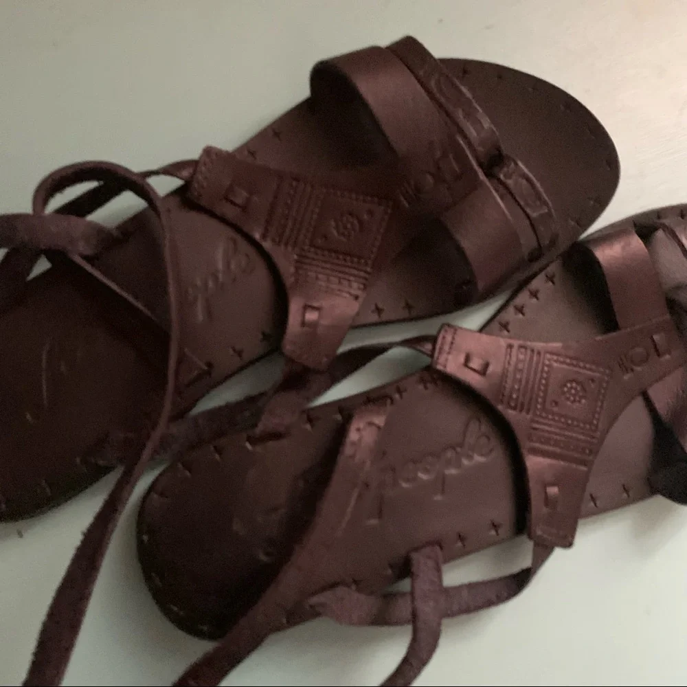 Free People Oliviera wrap sandals sz 37_10